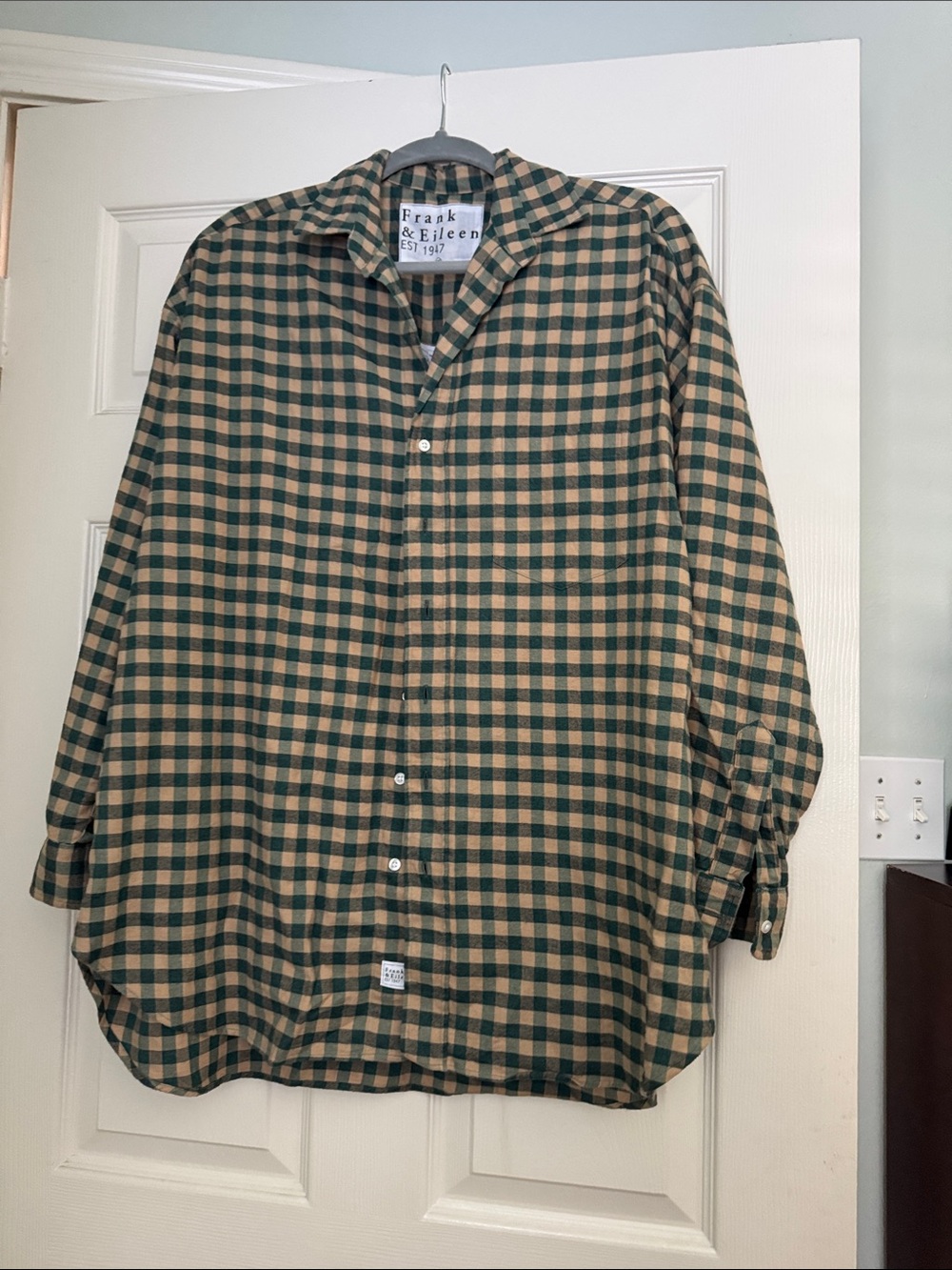 Frank & Eileen Green and Tan Plaid Casual Button Down Shirt
